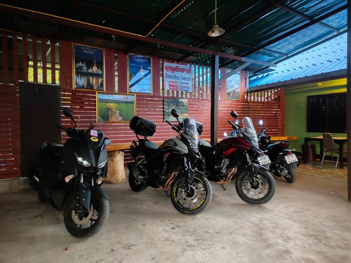 Hotel Boondee House à Mae Hong Son Extérieur photo