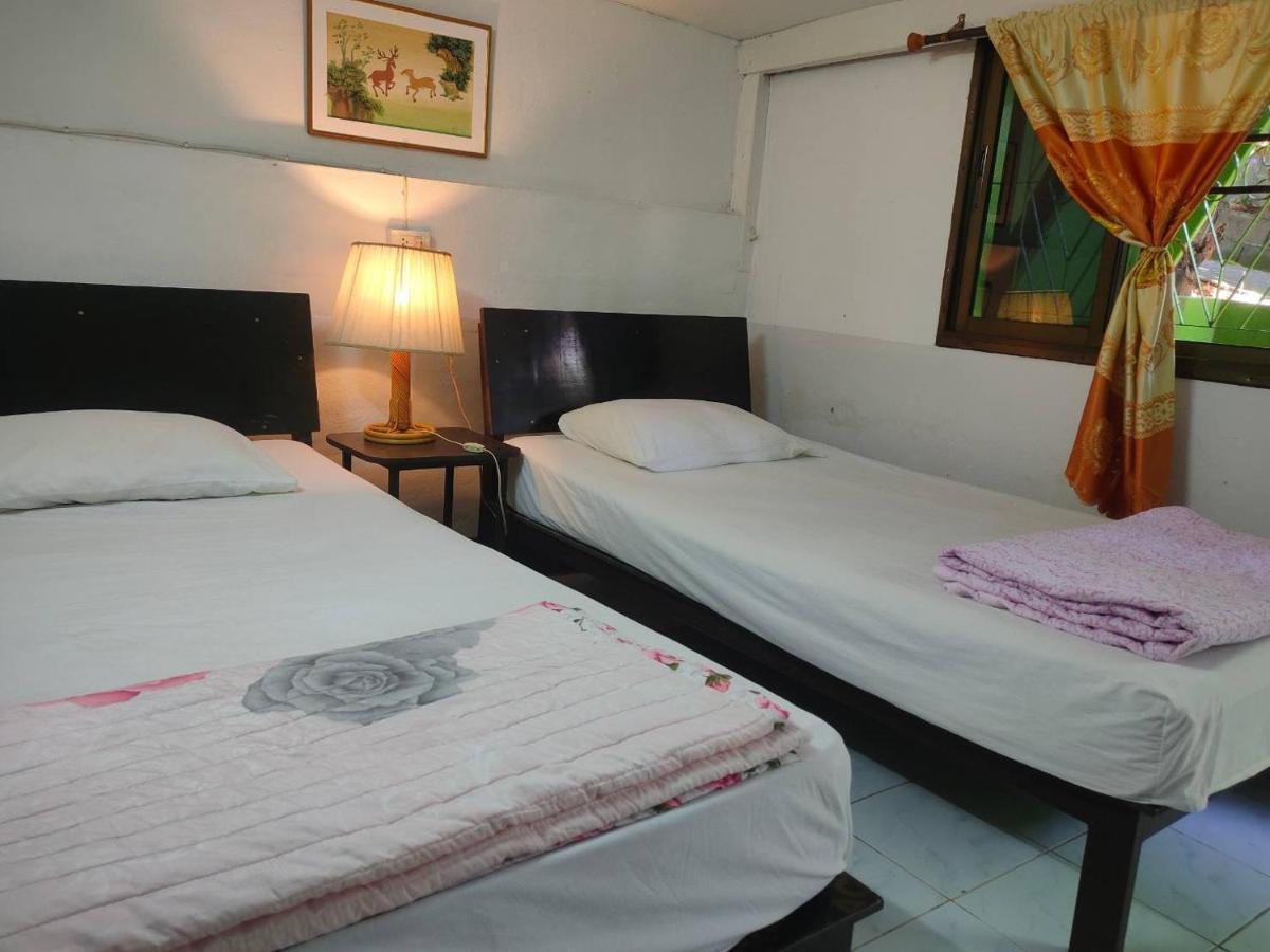 Hotel Boondee House à Mae Hong Son Extérieur photo