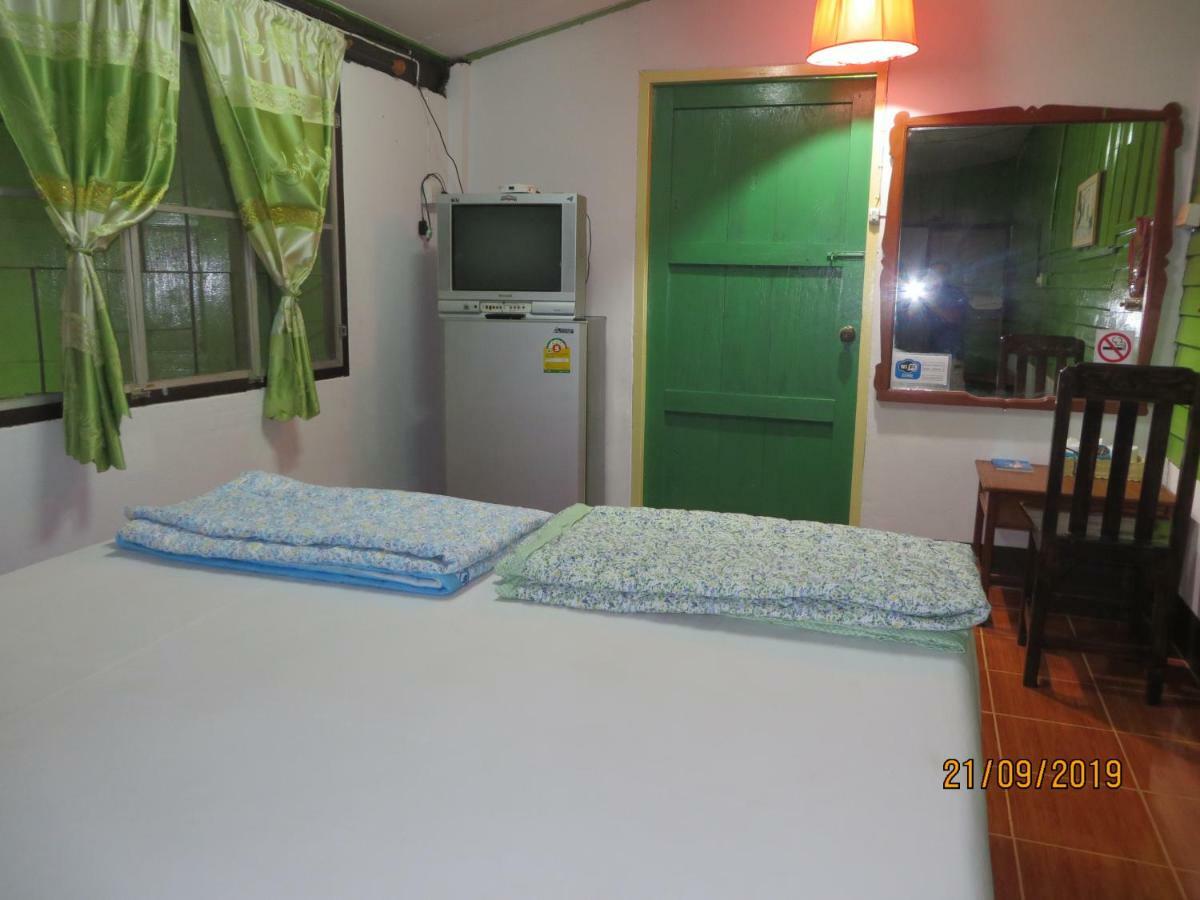 Hotel Boondee House à Mae Hong Son Extérieur photo