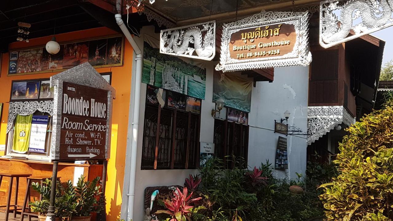 Hotel Boondee House à Mae Hong Son Extérieur photo