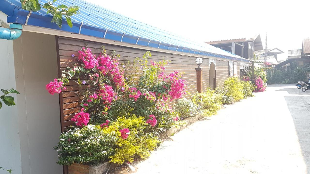 Hotel Boondee House à Mae Hong Son Extérieur photo