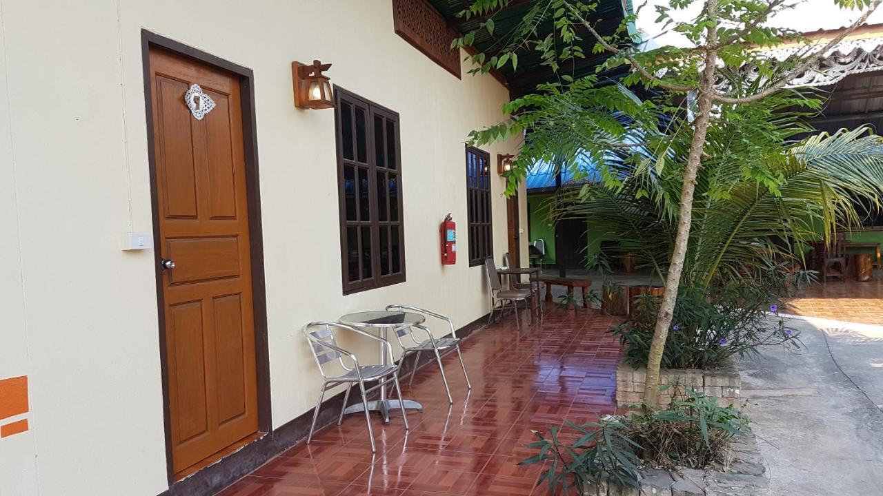 Hotel Boondee House à Mae Hong Son Extérieur photo