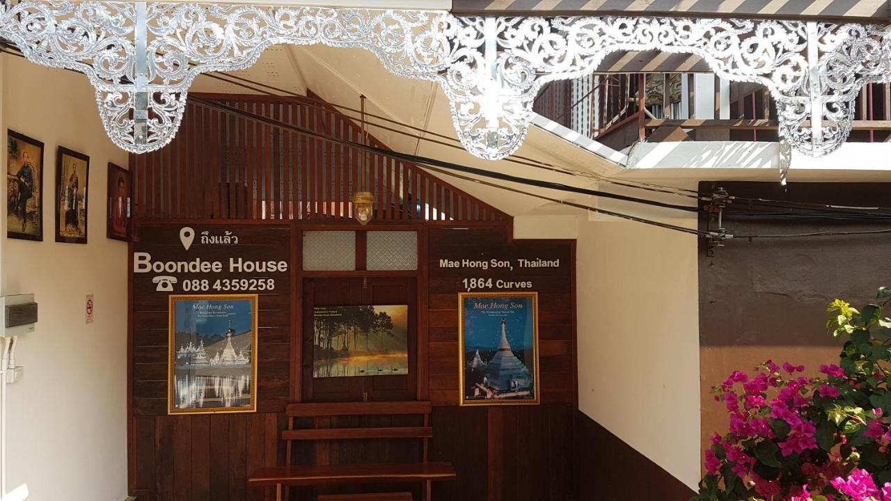 Hotel Boondee House à Mae Hong Son Extérieur photo