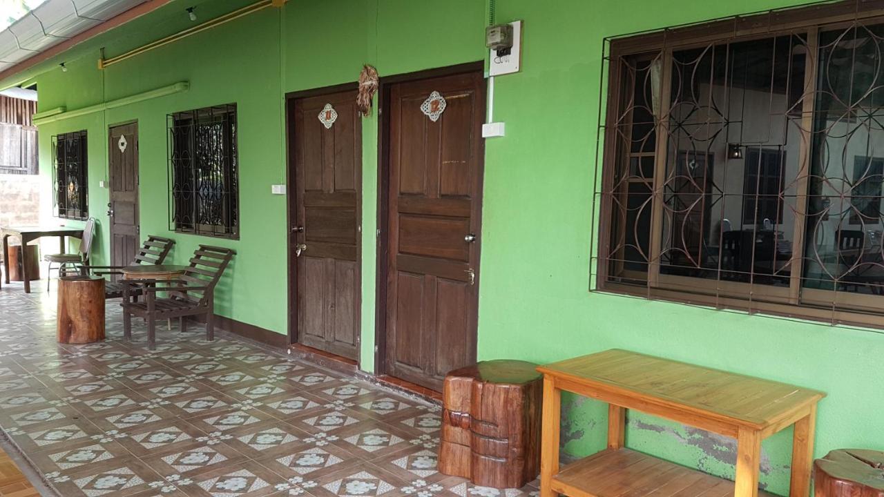 Hotel Boondee House à Mae Hong Son Extérieur photo