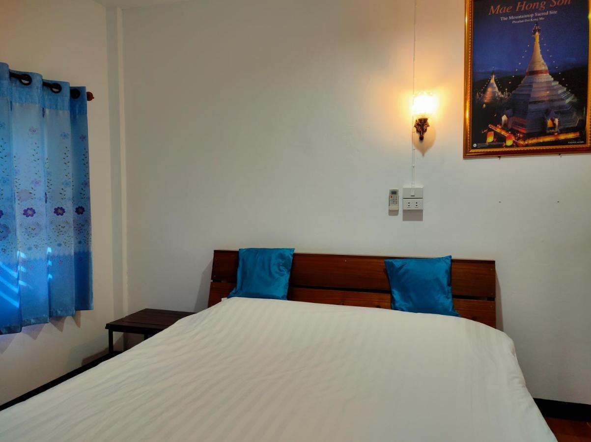 Hotel Boondee House à Mae Hong Son Extérieur photo